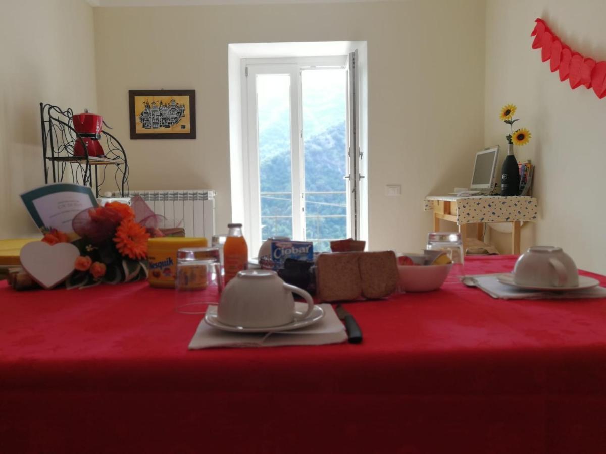 Ca Di Toni Bed & Breakfast Testana Eksteriør bilde
